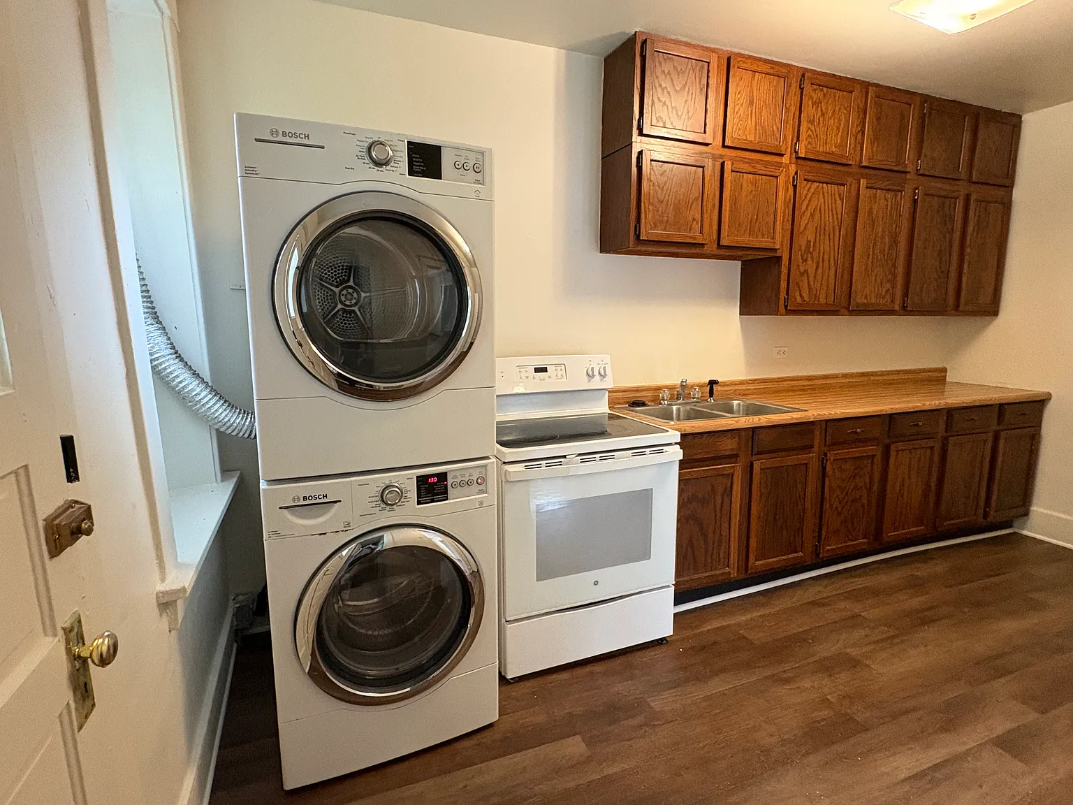 2 bed, 1287 sqft, $1,550 — Photo 3