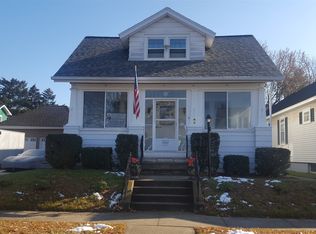 366 6th Ave, Troy, NY 12182