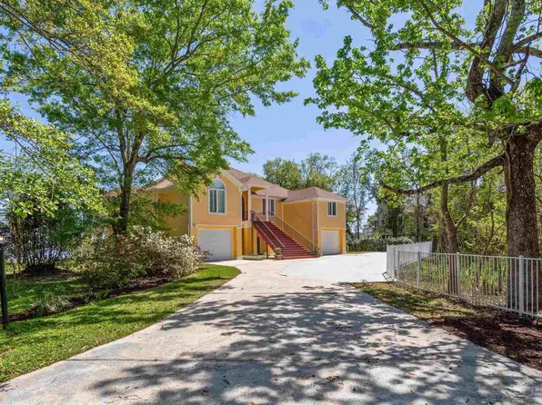 10196 Noriega Ln, Pensacola, FL 32514