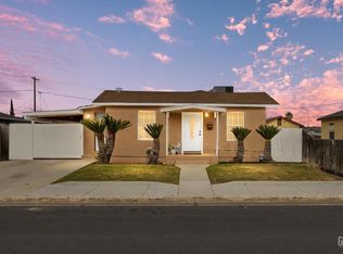 1532 3rd St, Wasco, CA 93280