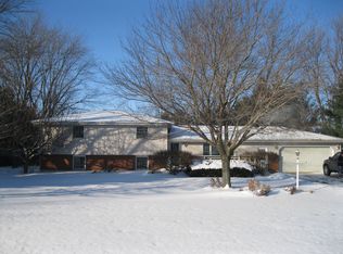 19651 Airport Rd, Maple Park, IL 60151