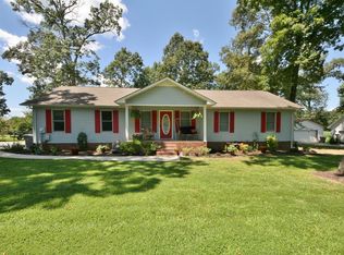 2128 Safe Haven Cir, Estill Springs, TN 37330