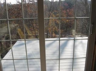 40 Upper Church St, Hardwick, MA 01082