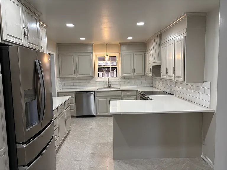 Fully renovated kitchen.