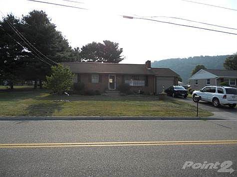 Bradley's house 018