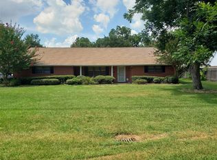 401 Llano St, Pasadena, TX 77504