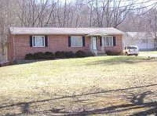 4520 Coal River Rd, Arnett, WV 25007