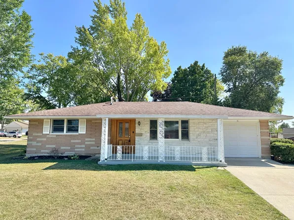 70 Maple Dr, Springboro, OH 45066