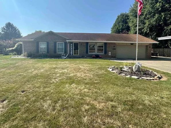 5186 Broadview Ln, Logansport, IN 46947