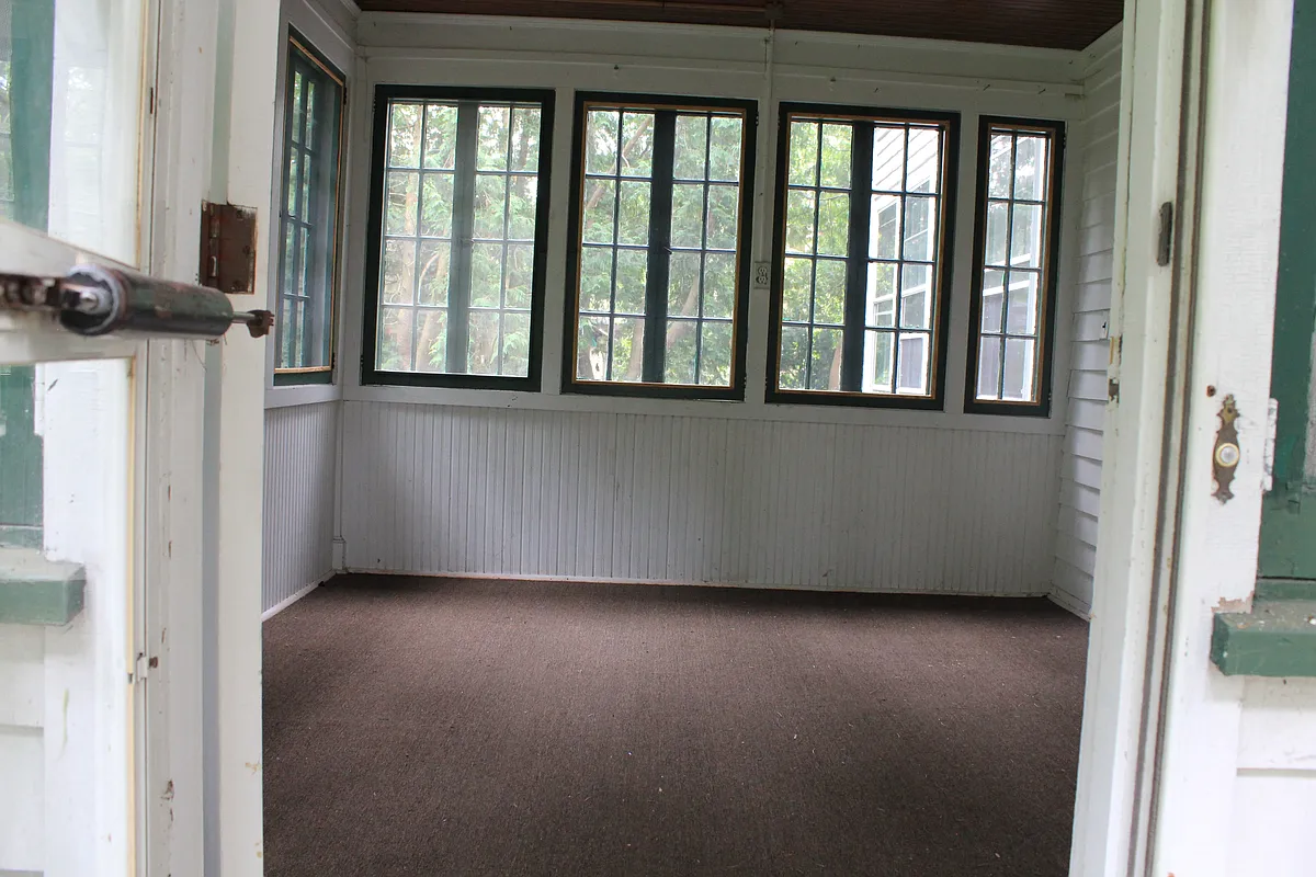 Building Photo - 25 S Monroe St #2