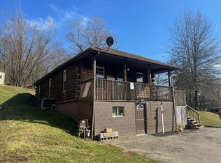 106 Waynesburg Pike Rd, Moundsville, WV