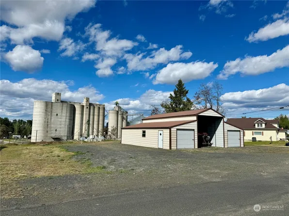 511 SE Regent Avenue, Wilbur, WA 99185