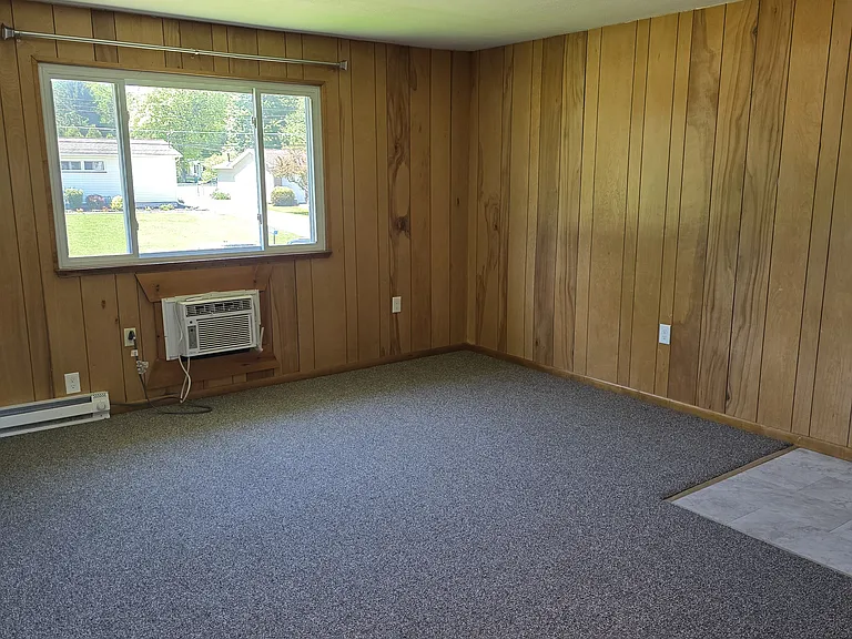101 S Church St #3 — Photo 5