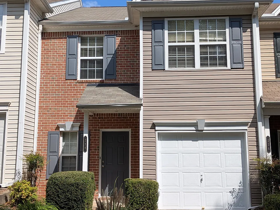 238 Azalea Cir