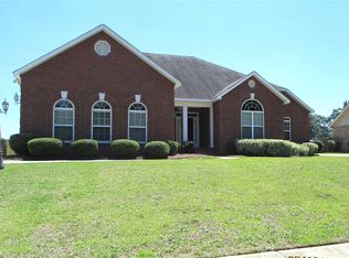 104 Collins Estate Ave, Centerville, GA 31028