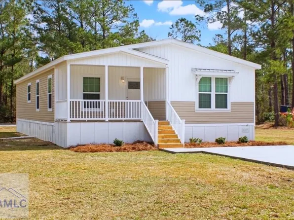 660 N Macon St, Ludowici, GA 31316