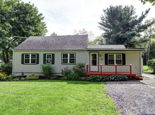 310 Luce Rd, Williamstown, MA 01267