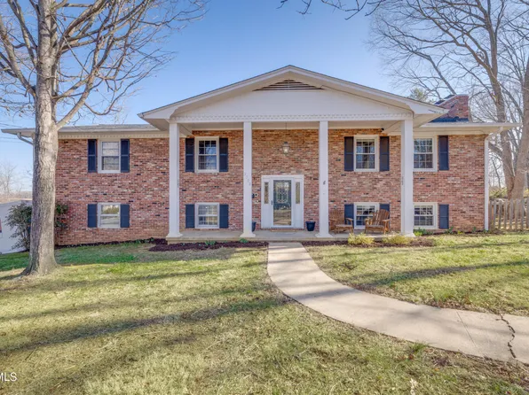 2502 Rambling Rd, Johnson City, TN 37604