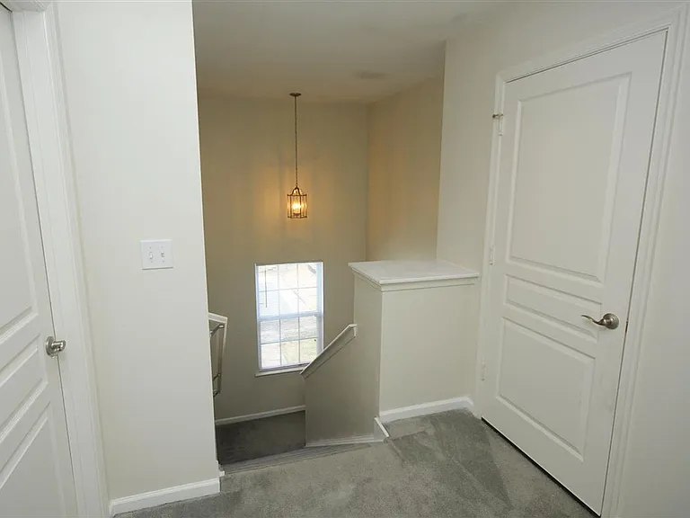 1101 Tenbury Pl — Photo 40
