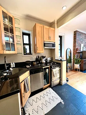 Rented by Compass | media 3
