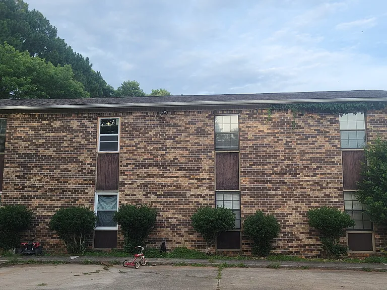4916 Cotton Row NW #C — Photo 2