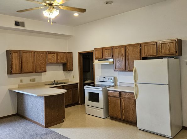 316 N Lincoln St APT 4