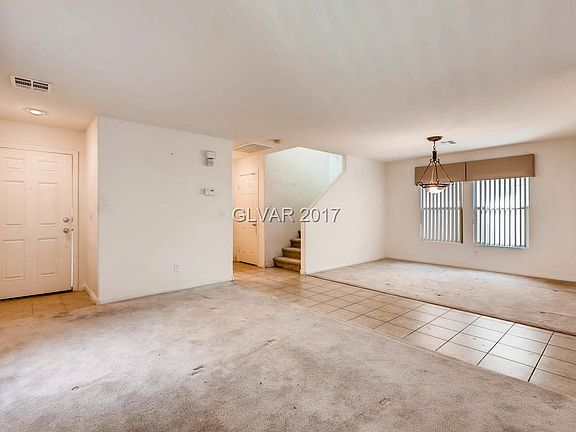 3rd image of 4221 Macadamia Dr