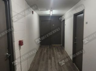 8868 Wyoming St APT 305, Detroit, MI 48204