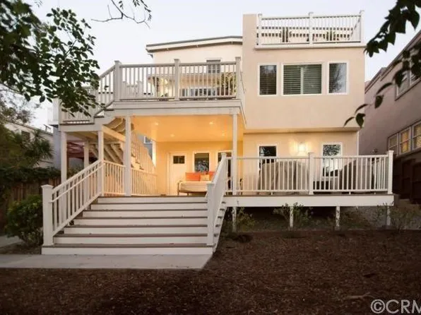 1085 10th St, Hermosa Beach, CA 90254