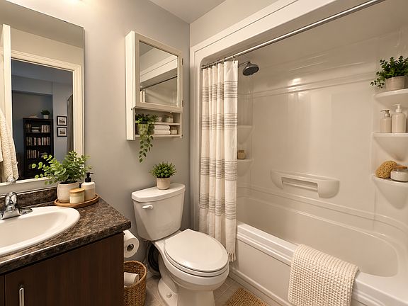 5th image of 1440 Gordon St