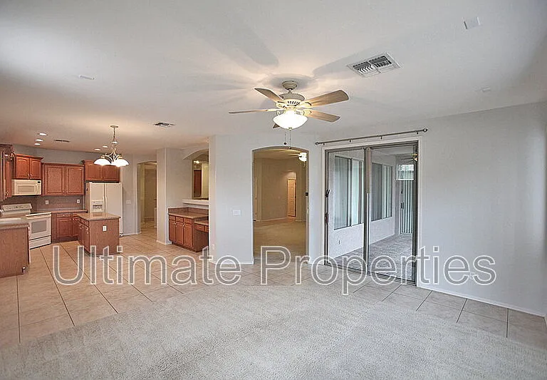 27158 N Whitehorn Trl — Photo 2