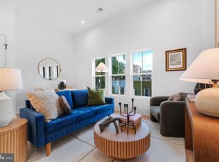 1619 Swann St NW #4, Washington, DC 20009