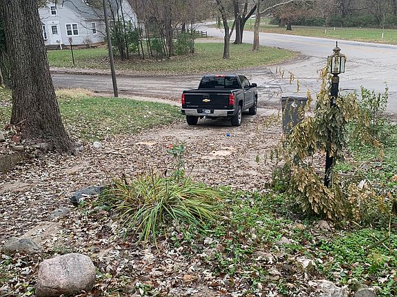 4th image of 4226 E Pleasant Run Parkway North Dr