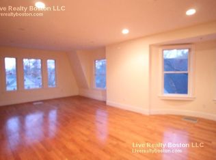 30 Selkirk Rd, Brighton, MA 02135