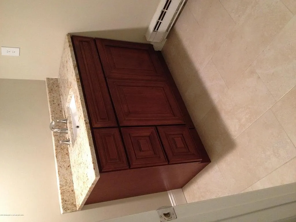 125 Amberly Dr Unit J photo 1