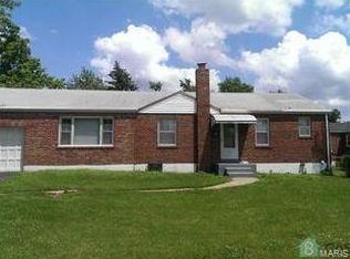 106 Henquin Dr, Saint Louis, MO 63135