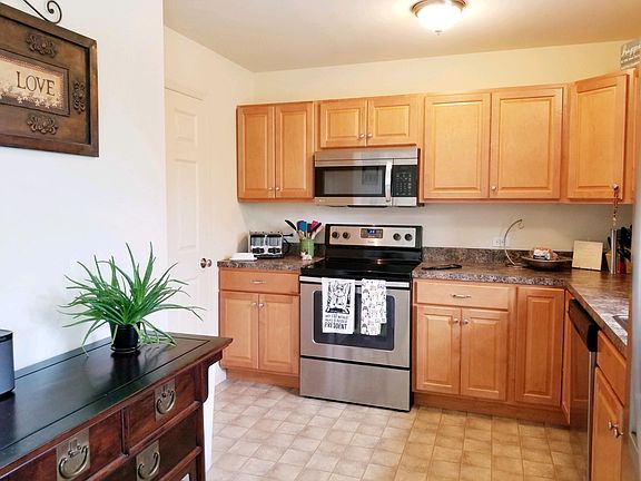 Kitchen with pantry on left!