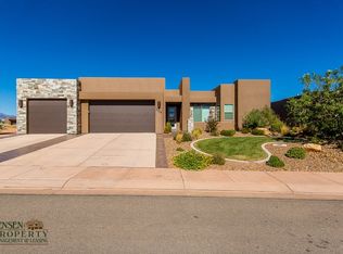3259 S Red Sands Way, Hurricane, UT 84737
