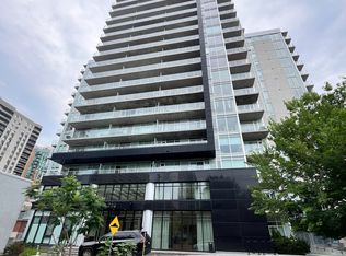 255 Bay St #212, Ottawa, ON K1R 0C5