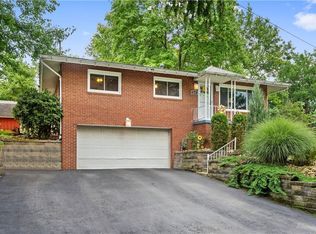 204 Korhnak Ln, Pittsburgh, PA 15221