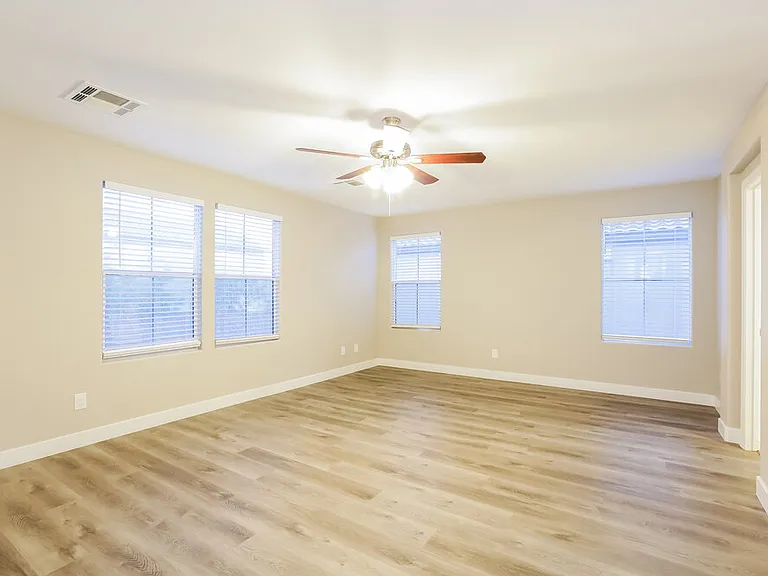 7333 Caballo Range Ave — Photo 11