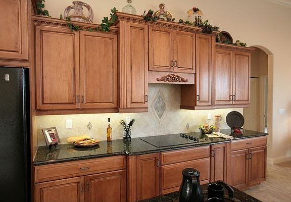 3rd image of 1409 Kinnard Cir