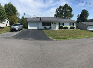 250 Bobwhite Dr, Keyser, WV 26726