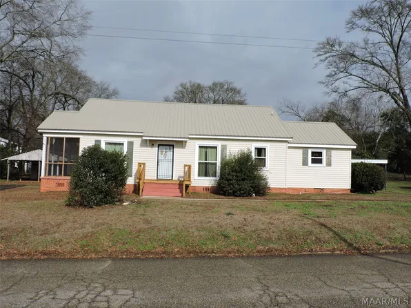 572 Bell St, Greenville, AL 36037