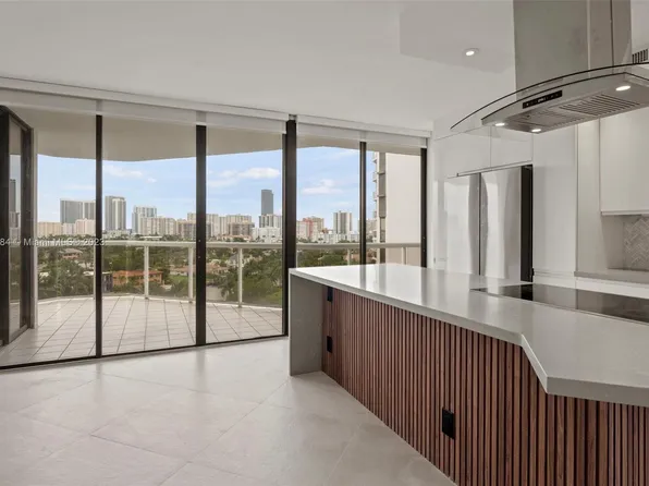 3610 Yacht Club Dr APT 901, Aventura, FL 33180