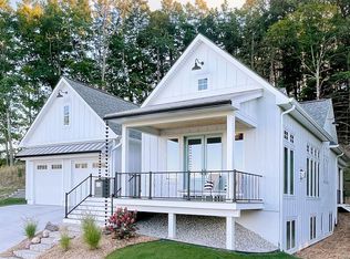 13981 S Winding Trl, Traverse City, MI 49684