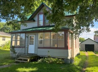 437 E 4th St, Owen, WI 54460