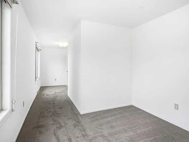 3430 Park Ave — Photo 11