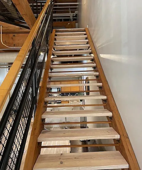 600 Monroe Ave NW — Photo 10