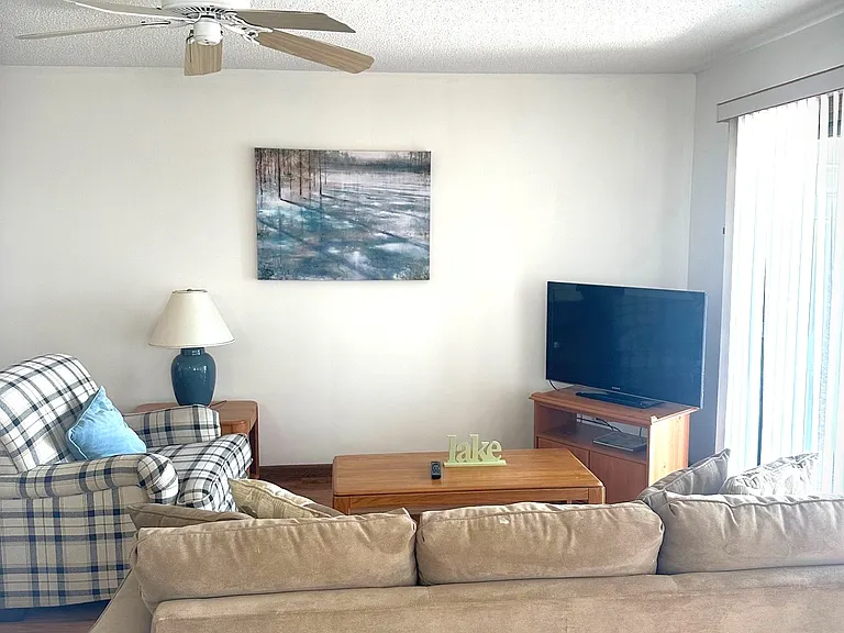 3 Treehouse Ln #3 — Photo 13